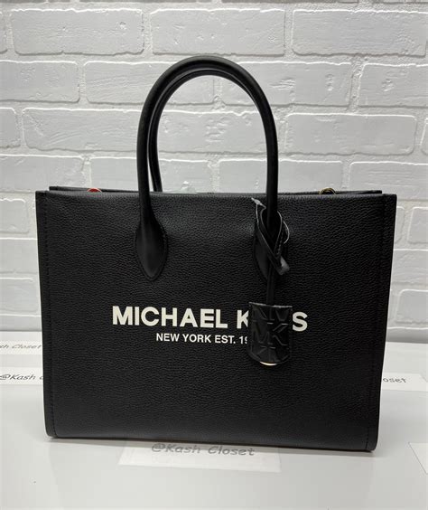 Mirella Large Signature MK Tote Bag. . Mirella mk tote bag